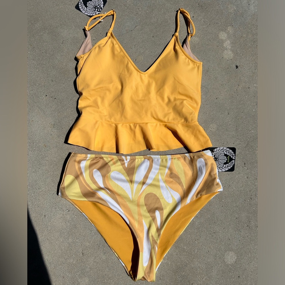 Kortni Jeane Scoop back top & Seea Brasilia reversable bottoms